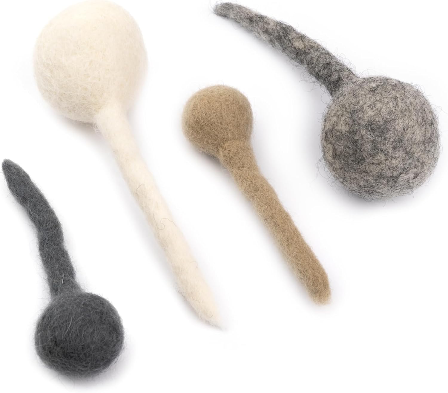 Filzball mit Schwanz – 4er-Set aus Naturwolle